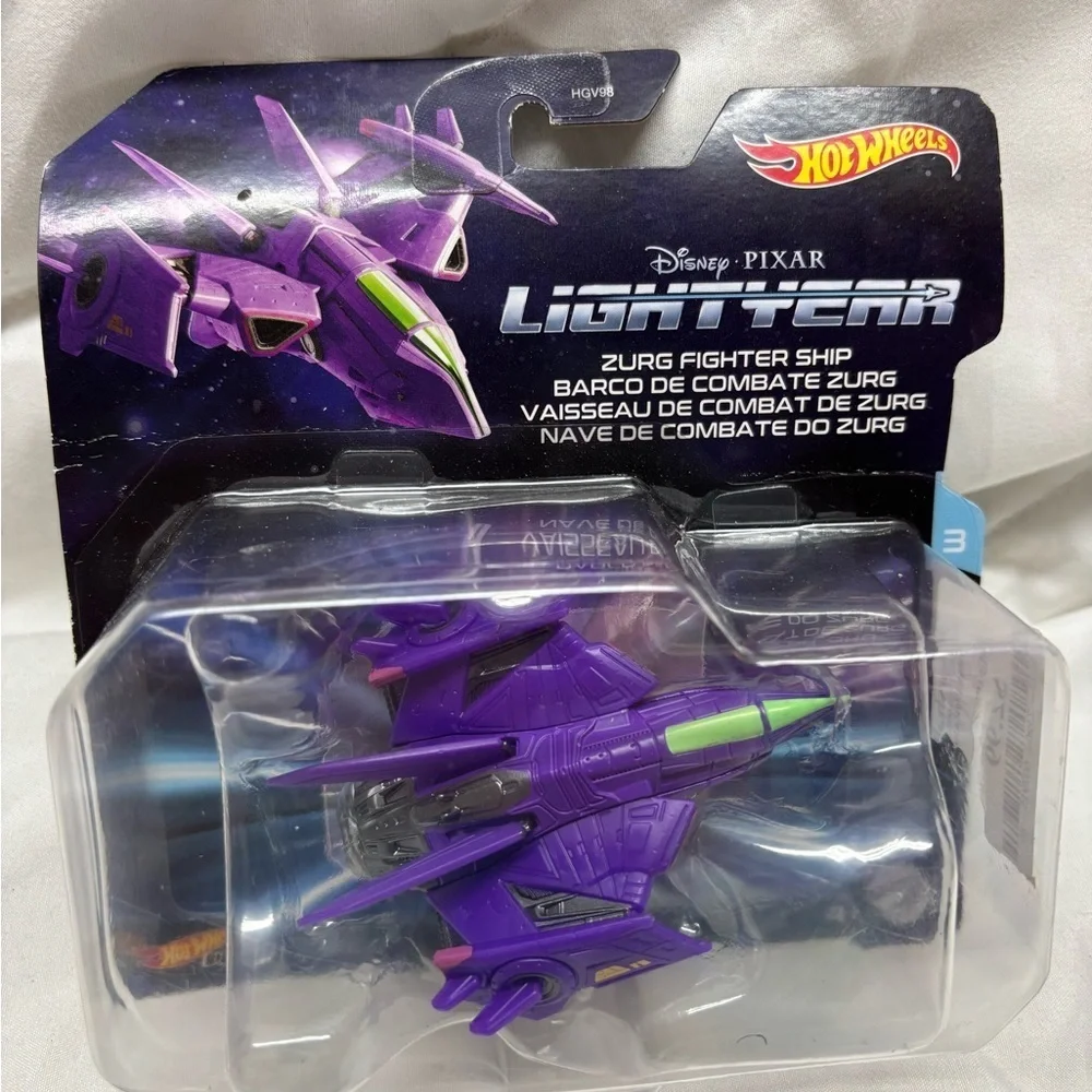 2022 Hot Wheels Diecast Disney Pixar Lightyear Zurg Fighter Ship HGV98 4+ New